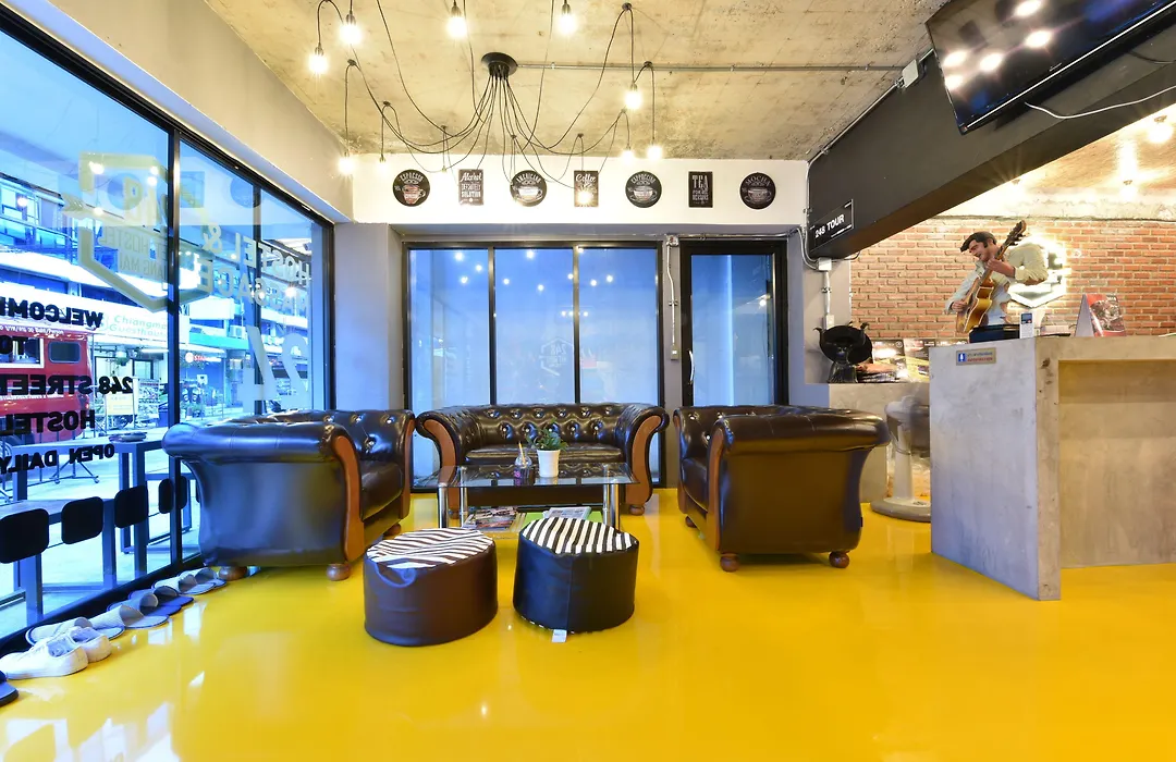 248 Street Hostel-1