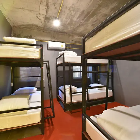 248 Street Hostel-3